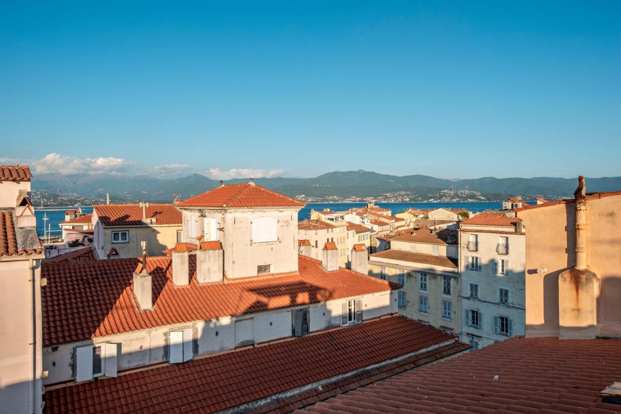 Appartement Toit Terrasse centre historique à Ajaccio  Extérieur photo